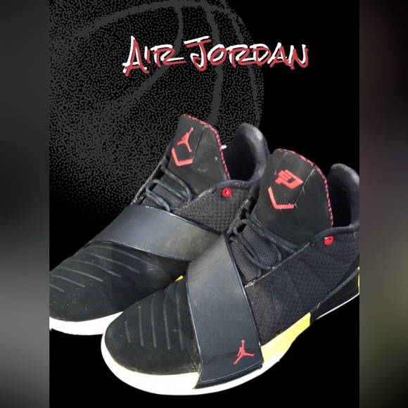 Air Jordan CP3 XI - Picture 2 of 8